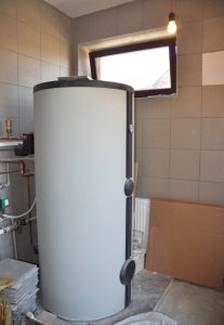 traditional or tankless water heater